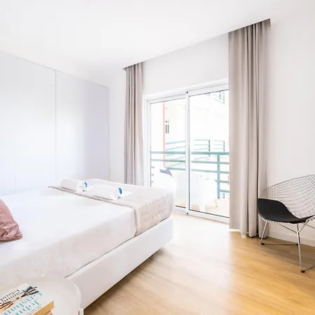 Apartment Corfu For 6 Persons Portimao