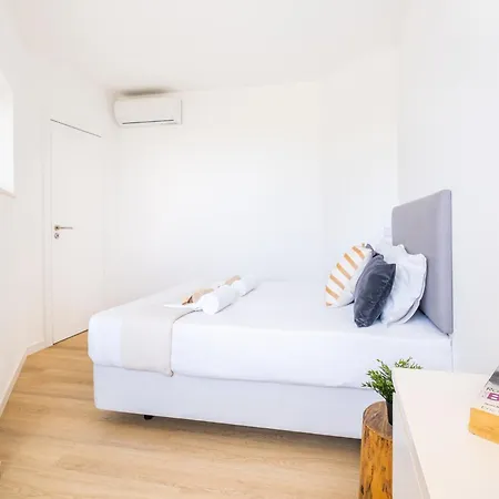 아파트 Apartment In Portimao Near Praia Do Vau *