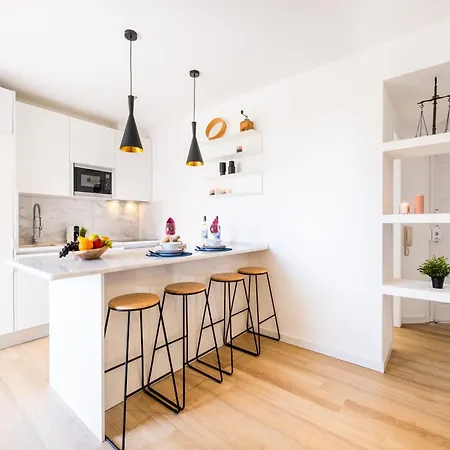 Apartment In Portimao Near Praia Do Vau * 포티마오