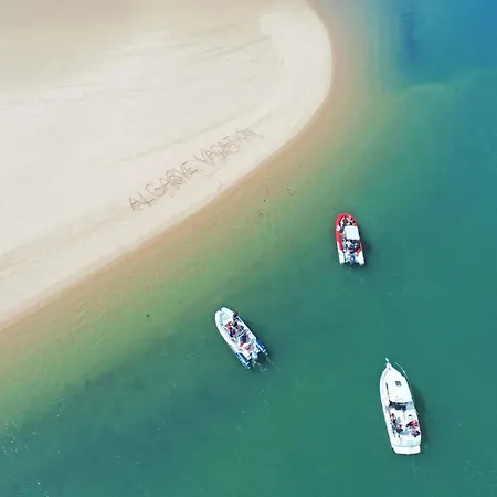 Apartment In Portimao Near Praia Do Vau 아파트 *